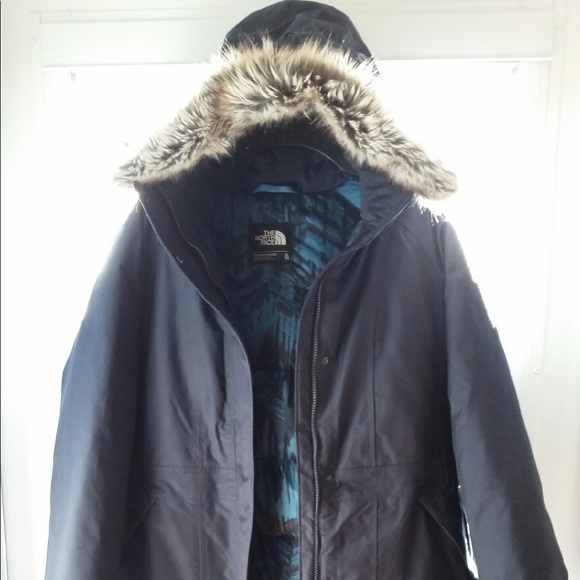 North face jacket - Picture 2 of 5